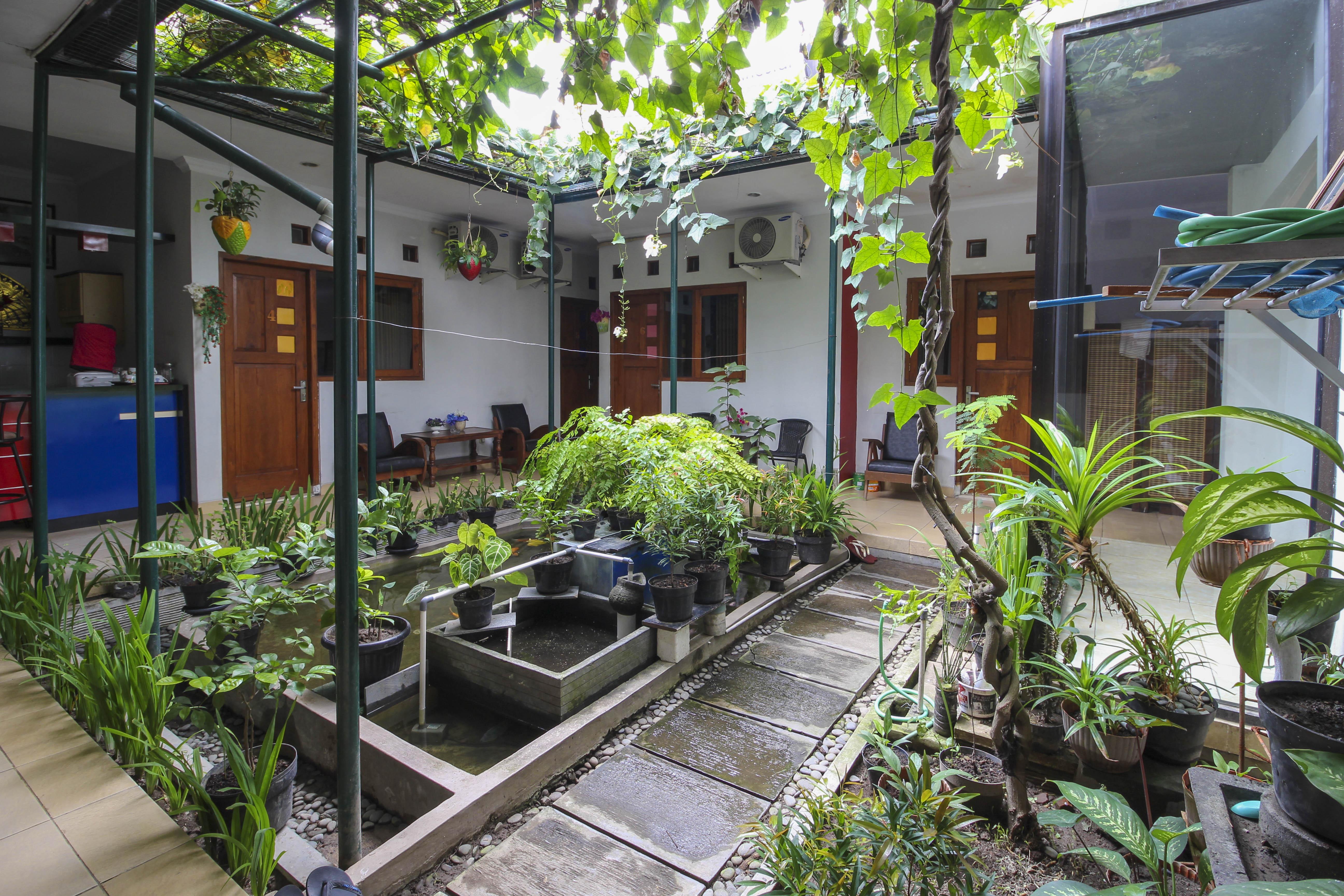 Reddoorz Near Hartono Mall Kejayan Exterior photo
